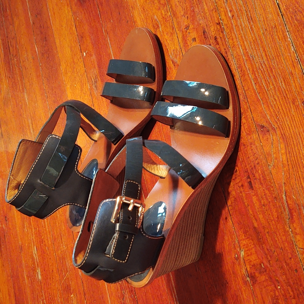 Coach Prue Blue Patent Strappy Wedge Heels Sz 7